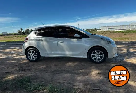 Peugeot 208  2014 - foto 4