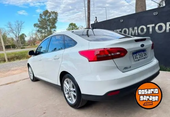 Ford Focus 1.6  2018 - foto 1