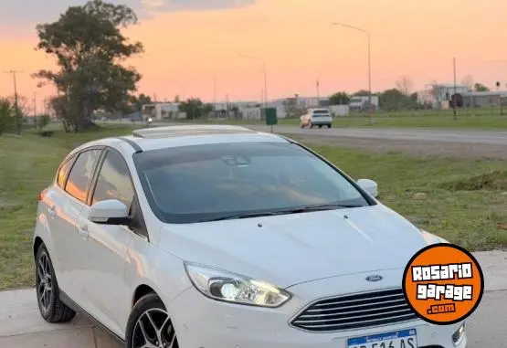 Ford Focus Titanium At.  2.0  2017 - foto 1