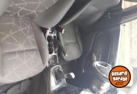 Ford Fiesta Kinectic Titanium  2011 - foto 5