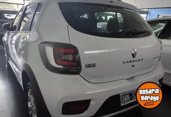 Renault Sandero Stepway  2015 - foto 2