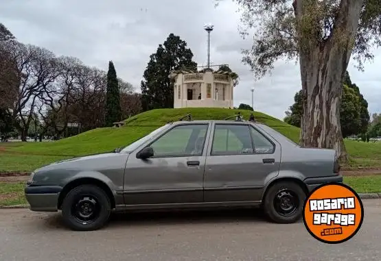 Renault 19 Re 1.6L  1998 - foto 1