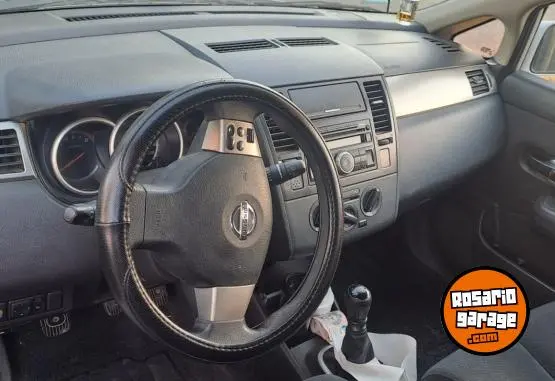 Nissan Tiida  2014 - foto 5