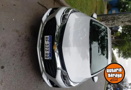 Chevrolet Cruze  2022 - foto 1