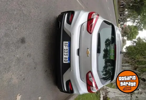 Chevrolet Cruze  2022 - foto 2