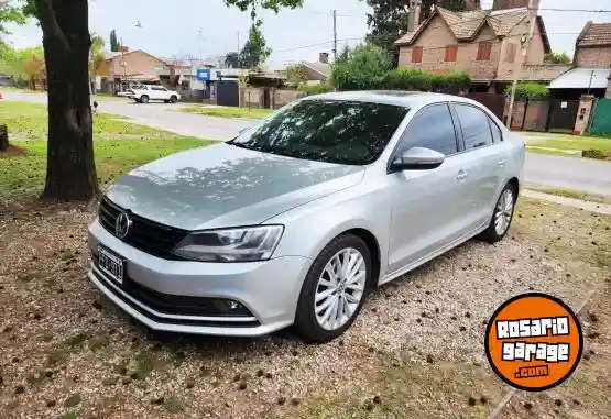 Volkswagen Vento  2015 - foto 1