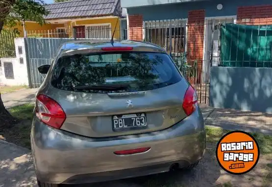 Peugeot 208  2015 - foto 3