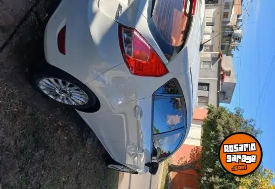 Ford Fiesta  2014 - foto 1