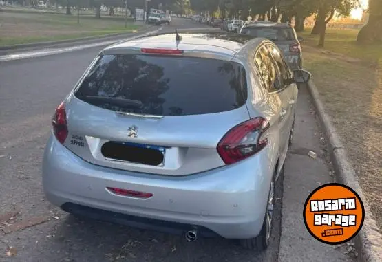 Peugeot 208  2018 - foto 3