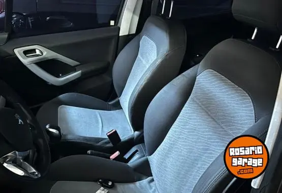 Peugeot 208 Touchscreen 1.5  2013 - foto 5