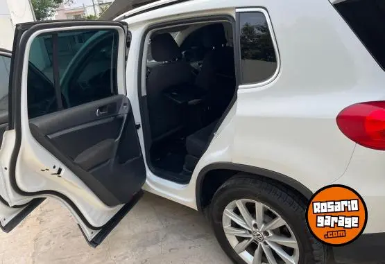 Volkswagen Tiguan  2012 - foto 4