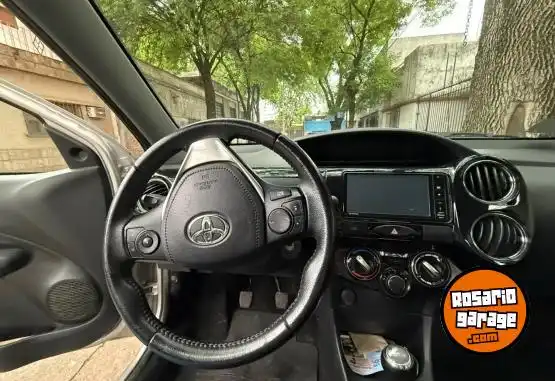 Toyota Etios  2021 - foto 2