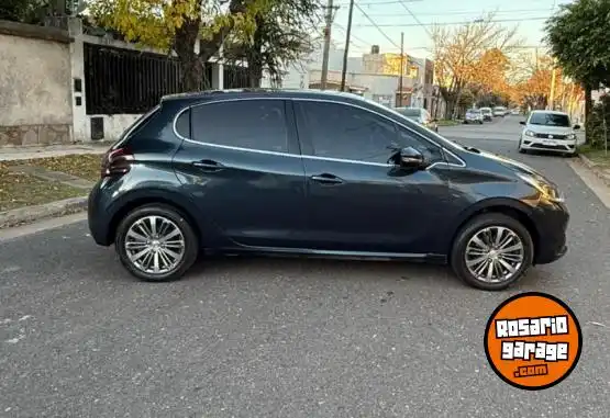 Peugeot 208 Feline 1.6 Vti  2017 - foto 2
