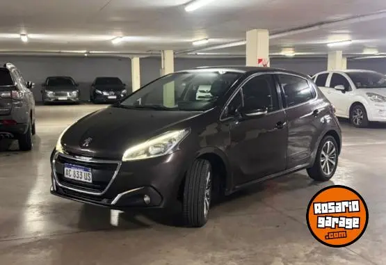 Peugeot 208 Feline  2018 - foto 1