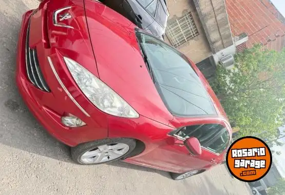 Peugeot Peugeot  2011 - foto 2