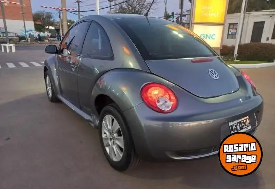 Volkswagen New Beetle  2010 - foto 2
