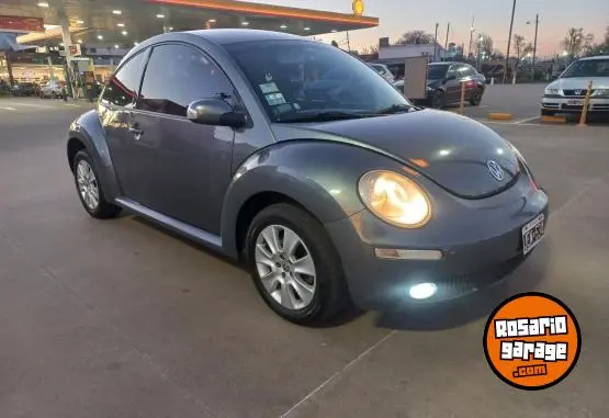 Volkswagen New Beetle  2010 - foto 3