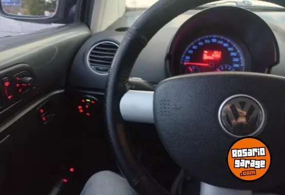 Volkswagen New Beetle  2010 - foto 5