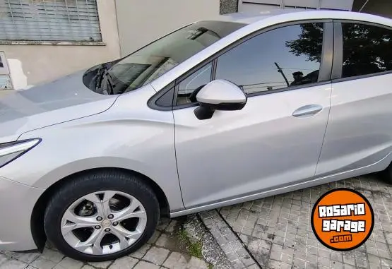 Chevrolet Cruze  2021 - foto 2