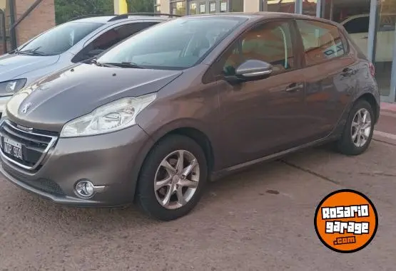 Peugeot 208 Allure Nav  2013 - foto 2