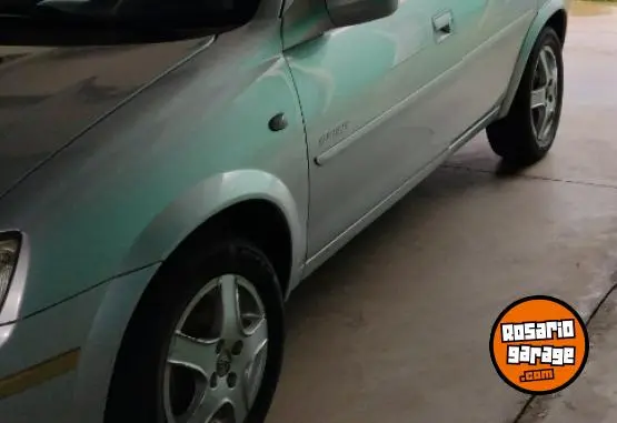 Chevrolet Corsa  2012 - foto 3