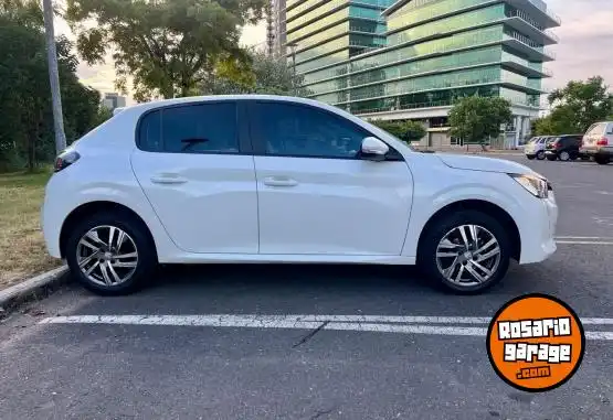 Peugeot 208 Allure Triptonic 2022  2022 - foto 4