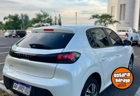 Peugeot 208 Allure Triptonic 2022  2022 - foto 5