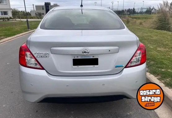 Nissan Versa  2015 - foto 4
