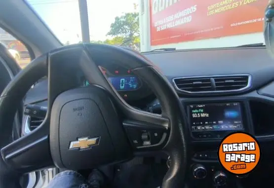 Chevrolet Onix  2014 - foto 3