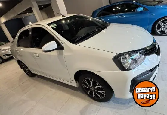 Toyota Etios  2018 - foto 1