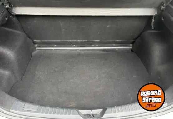Toyota Yaris Xs Manual  2022 - foto 3