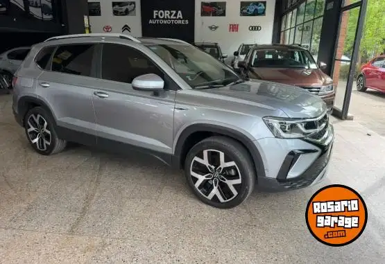 Volkswagen Taos  2024 - foto 1