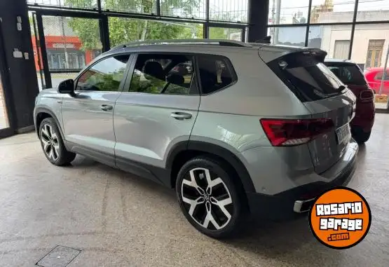 Volkswagen Taos  2024 - foto 3