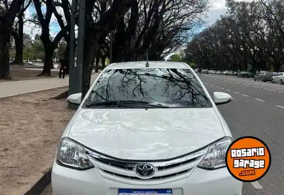 Toyota Etios Xls At  2017 - foto 1