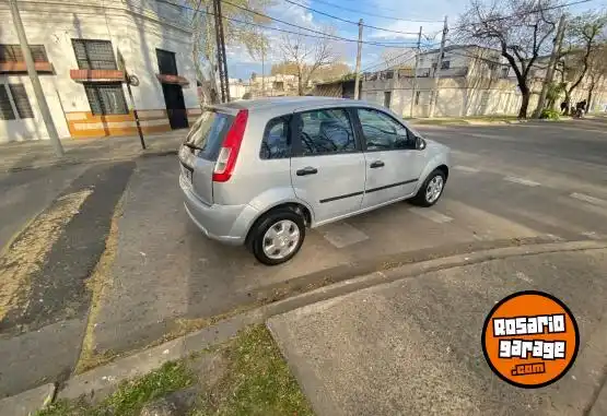 Ford Fiesta Ambiente Plus  2010 - foto 5