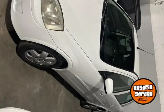 Chevrolet Corsa  2010 - foto 1