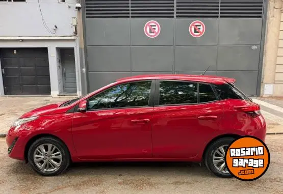Toyota Yaris 1.5 5P Xls Cvt L/20  2021 - foto 1