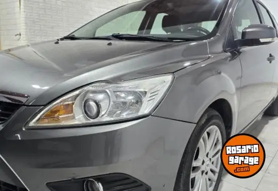 Ford Focus  2012 - foto 2