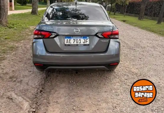 Nissan Versa  2021 - foto 3