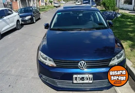 Volkswagen Luxury  2012 - foto 1