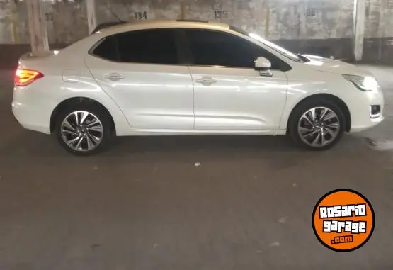 Citroën C4Lounge Thp At6 Shine  2018 - foto 2