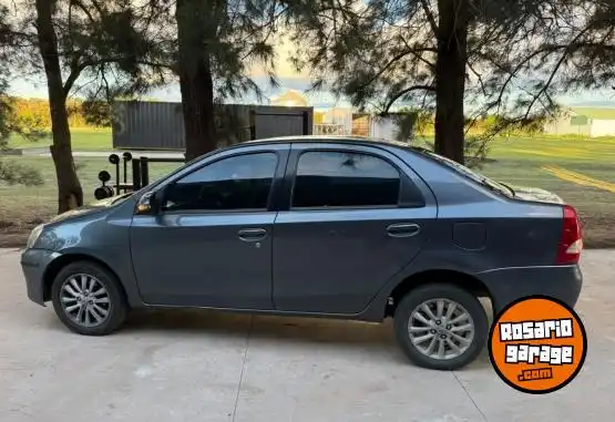 Toyota Etios 1.5 4P Xls  2015 - foto 3