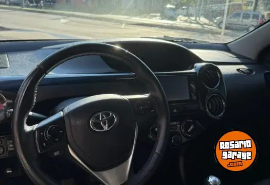 Toyota Etios 4P Xls 6M  2018 - foto 5