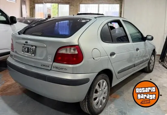 Renault Megane 1.6 K4M 16V  2008 - foto 1