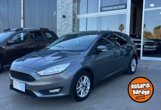 Ford Focus  2015 - foto 1