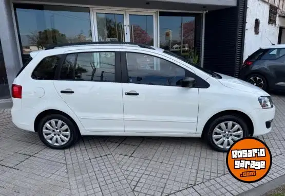 Volkswagen Suran Comfortline 1.6  2013 - foto 4