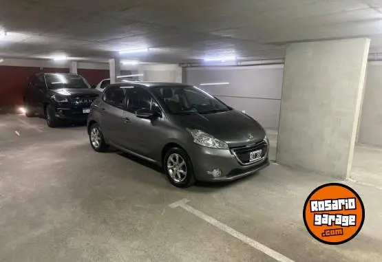 Peugeot 208 Allure Nav  2014 - foto 1