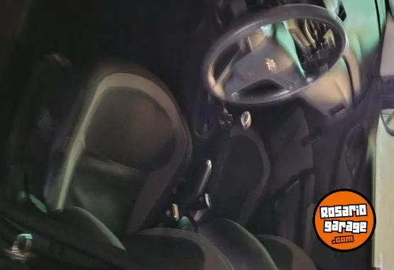 Chevrolet Onix Lt  2015 - foto 4
