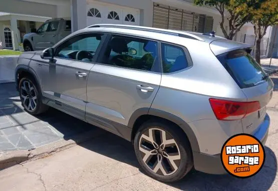 Volkswagen Taos Highline  2024 - foto 2