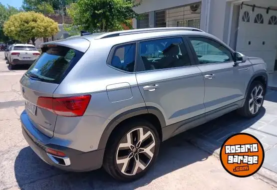 Volkswagen Taos Highline  2024 - foto 3